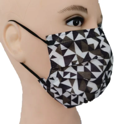 Maschera in tessuto soffiato a fusione nera personalizzata a 3 strati di nuovo design per l'uso quotidiano, maschera per il viso usa e getta per cartoni animati traspirante